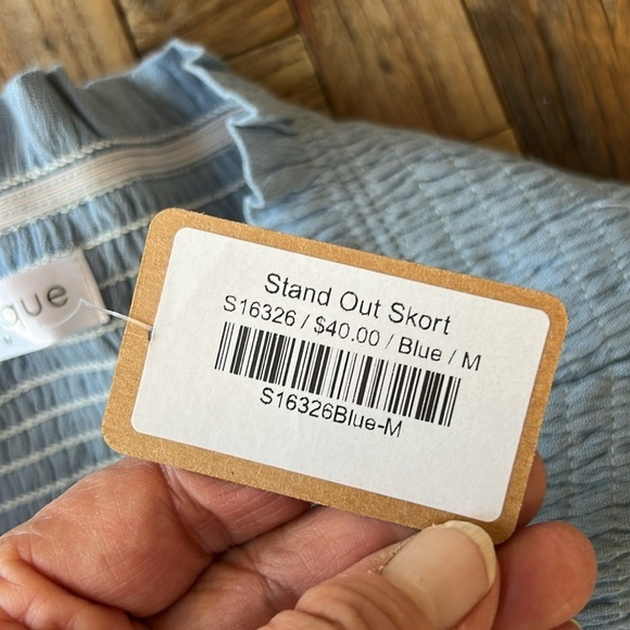 Vestique Stand Out Ruffle Skort Blue NWT Size Medium - Picture 5 of 8